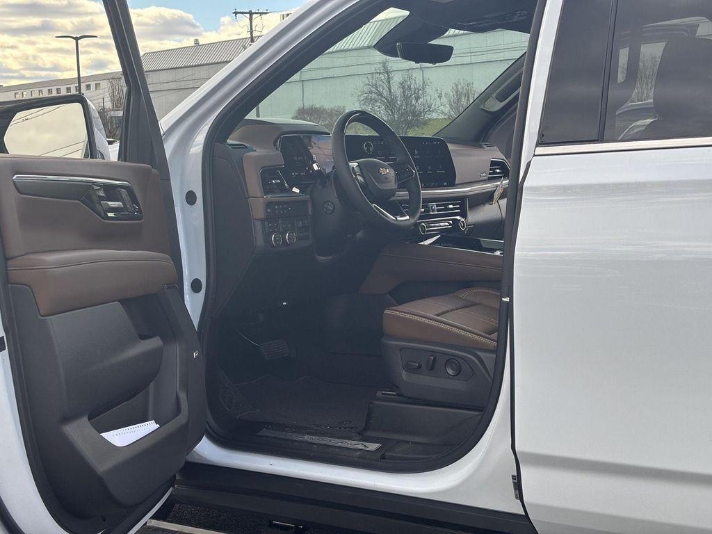 new 2026 Chevrolet Suburban car, priced at $99,700