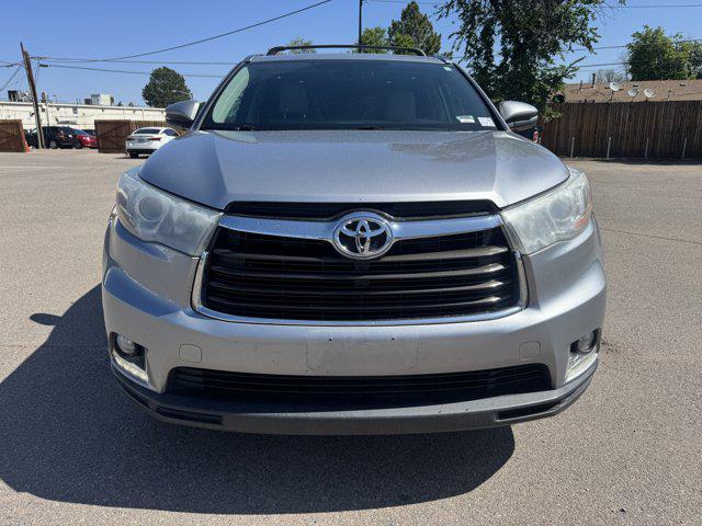 used 2015 Toyota Highlander car, priced at $15,392