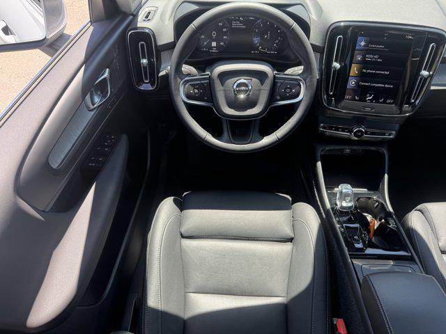 used 2021 Volvo XC40 car, priced at $30,291