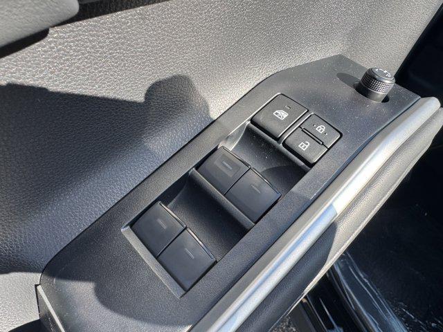 new 2025 Toyota Highlander car, priced at $47,133