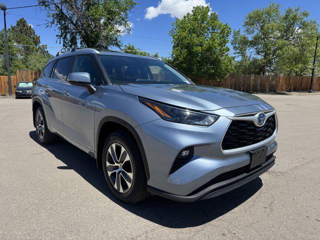 used 2024 Toyota Highlander Hybrid car, priced at $51,991