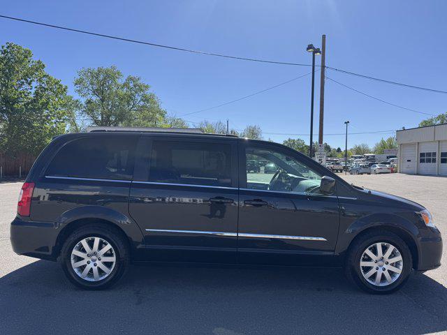 used 2014 Chrysler Town & Country car, priced at $8,991