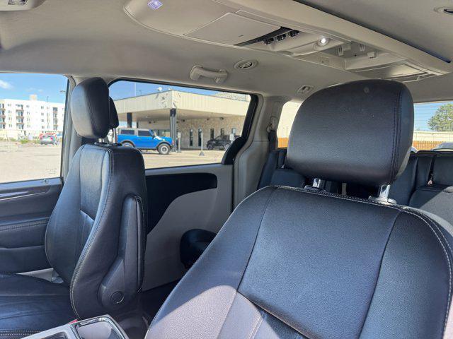 used 2014 Chrysler Town & Country car, priced at $8,991