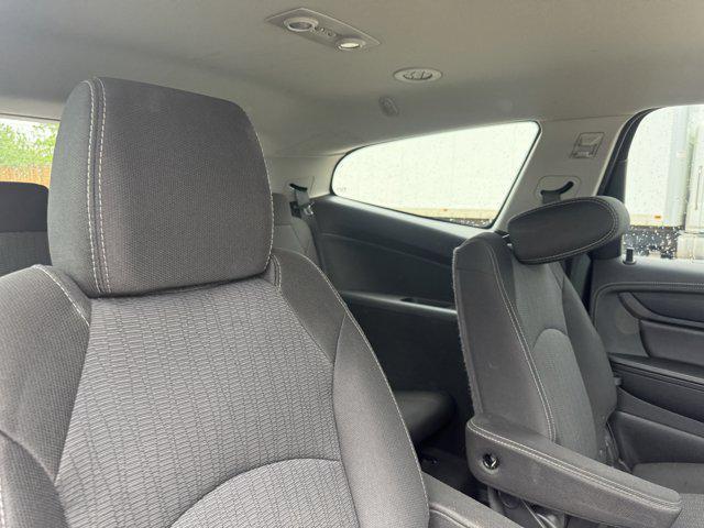 used 2017 Chevrolet Traverse car, priced at $11,492