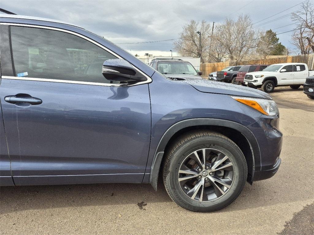 used 2016 Toyota Highlander car, priced at $20,983