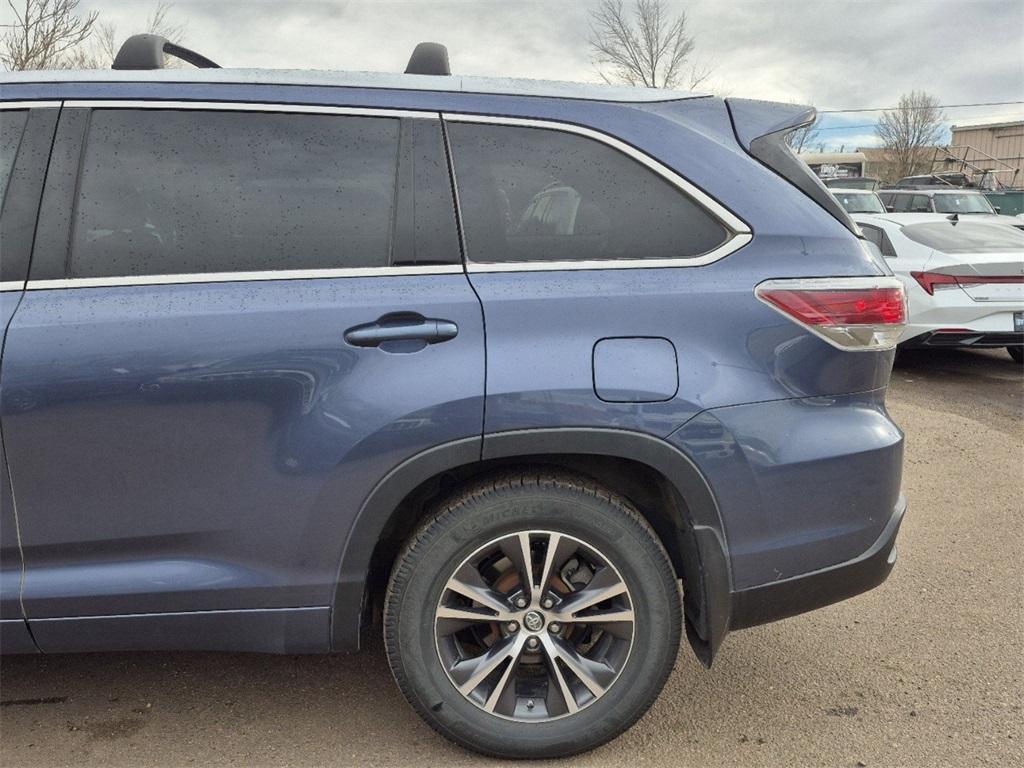 used 2016 Toyota Highlander car, priced at $20,983