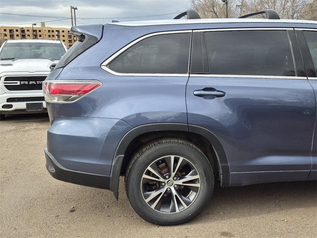 used 2016 Toyota Highlander car, priced at $20,983