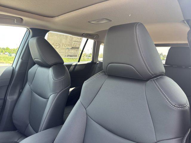 new 2025 Toyota Corolla Cross car, priced at $33,974