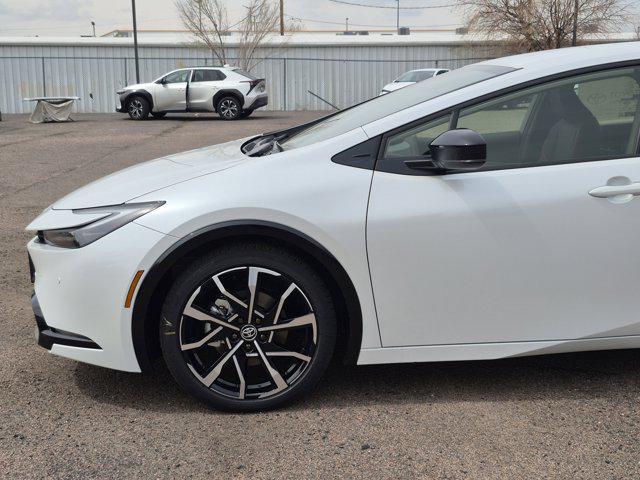 new 2025 Toyota Prius car