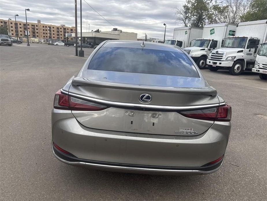 used 2021 Lexus ES 300h car, priced at $33,301