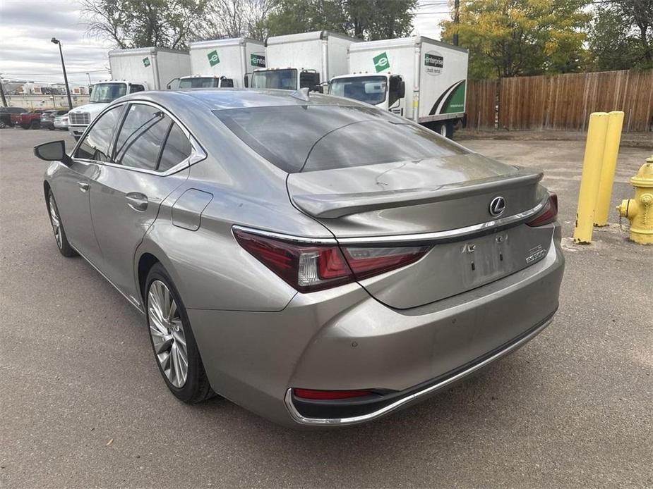 used 2021 Lexus ES 300h car, priced at $33,301