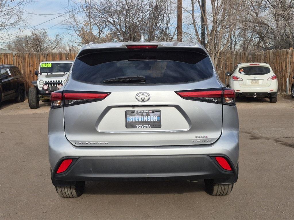 used 2022 Toyota Highlander car, priced at $34,983