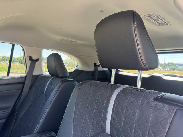 used 2024 Toyota Highlander Hybrid car, priced at $52,991