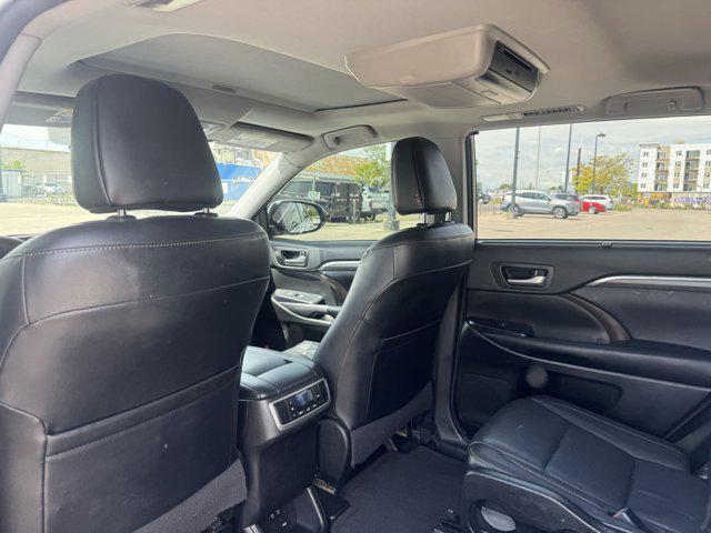 used 2018 Toyota Highlander Hybrid car, priced at $29,381