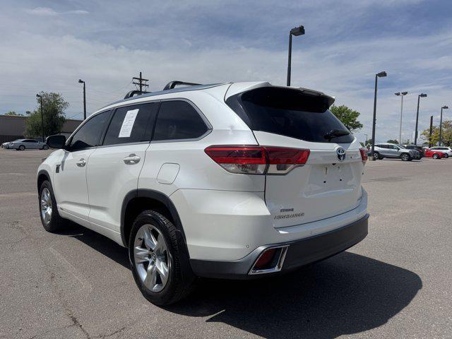 used 2018 Toyota Highlander Hybrid car, priced at $29,381
