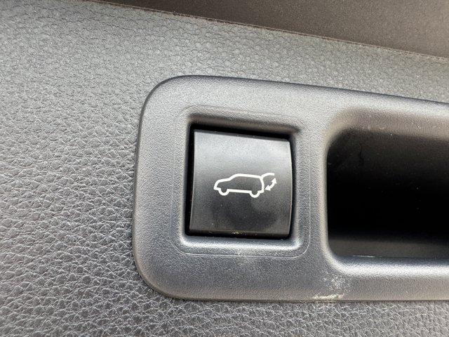 used 2024 Toyota Highlander car, priced at $41,991