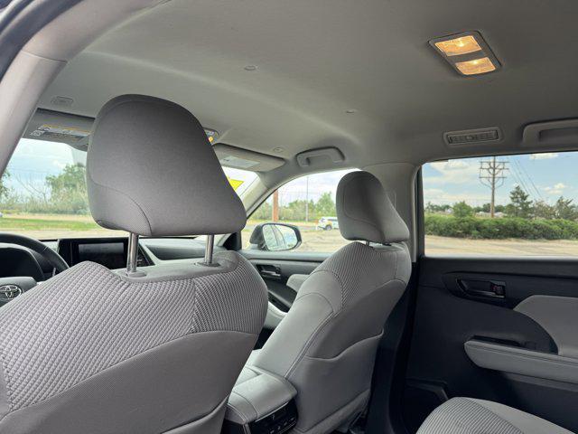 used 2024 Toyota Highlander car, priced at $41,991