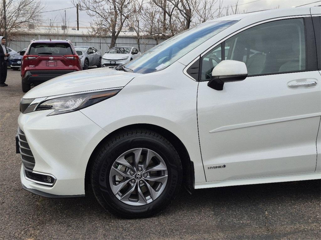 used 2021 Toyota Sienna car, priced at $44,991