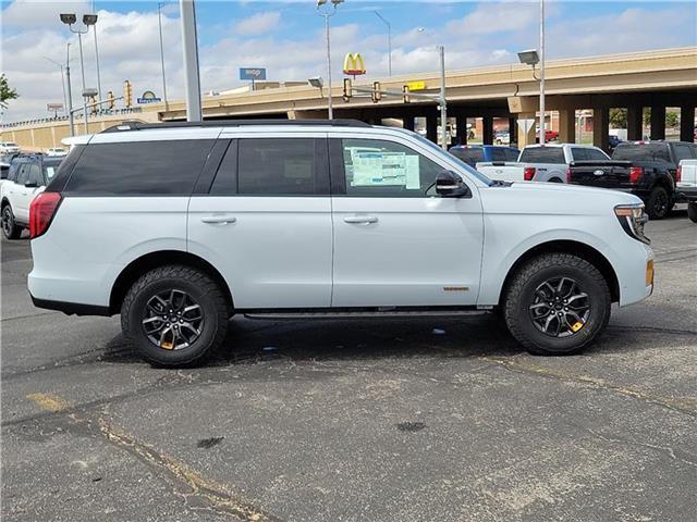 new 2025 Ford Expedition car, priced at $86,535