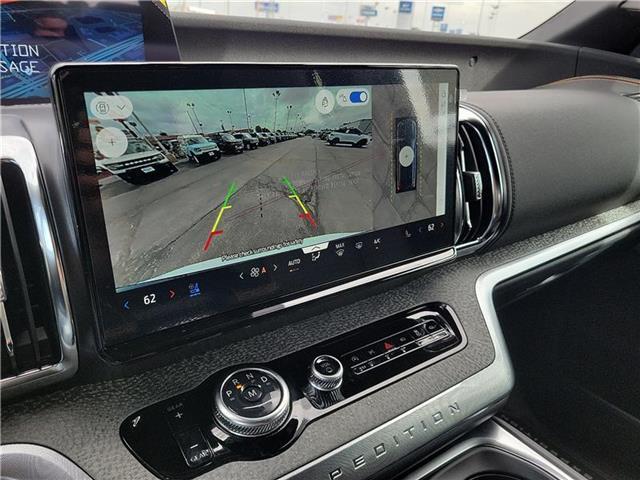 new 2025 Ford Expedition car, priced at $86,535