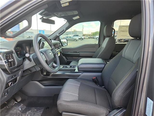 new 2025 Ford F-150 car, priced at $52,815