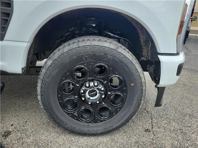 new 2025 Ford F-250 car, priced at $93,420