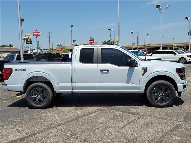 new 2025 Ford F-150 car, priced at $52,530