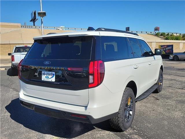 new 2025 Ford Expedition car, priced at $87,530