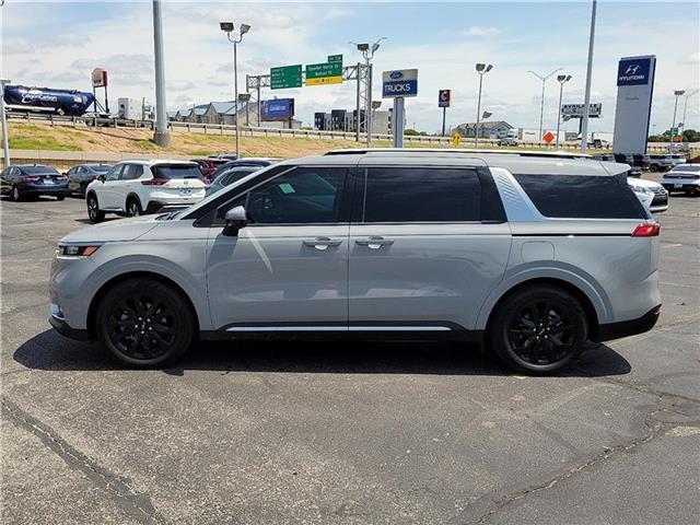 used 2024 Kia Carnival car, priced at $45,125