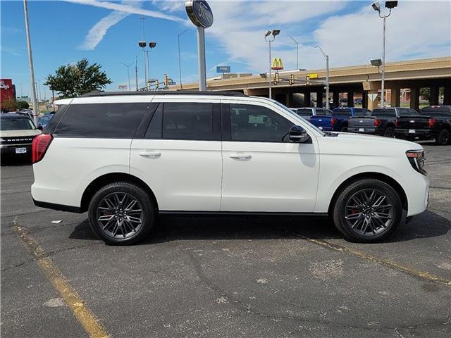new 2025 Ford Expedition car, priced at $88,475