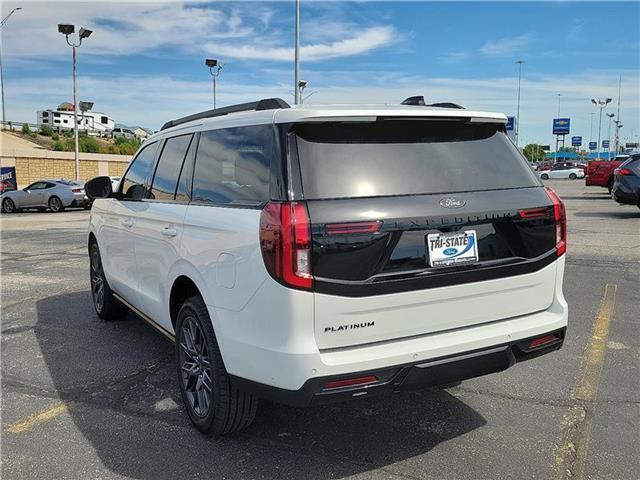 new 2025 Ford Expedition car, priced at $88,475