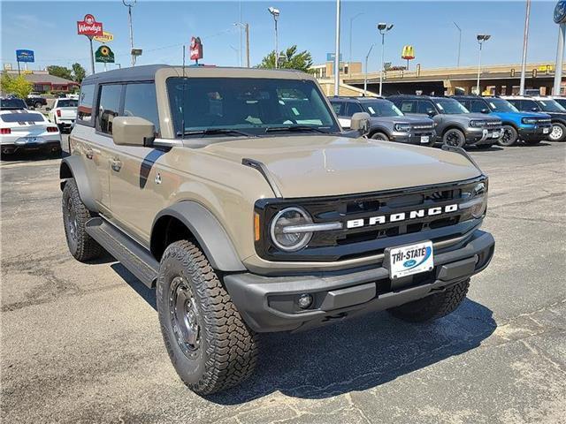 new 2025 Ford Bronco car, priced at $63,125