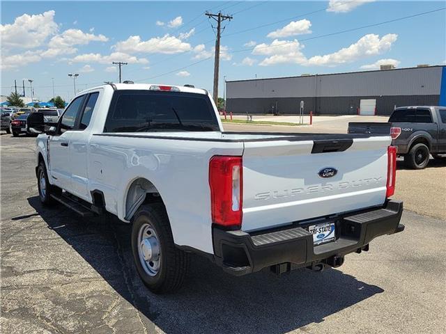 new 2025 Ford F-250 car, priced at $64,865