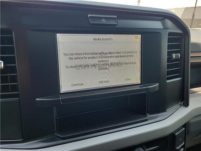 new 2025 Ford F-250 car, priced at $63,450