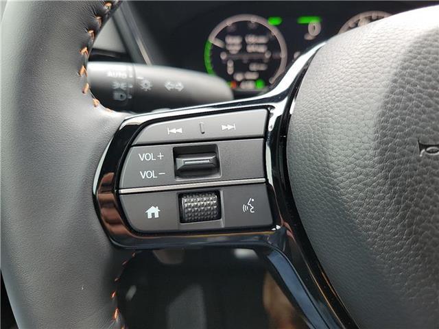 used 2025 Honda CR-V Hybrid car, priced at $39,995