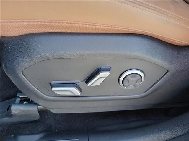 used 2025 Hyundai Santa Fe car, priced at $37,895