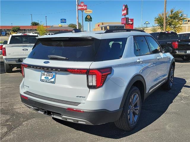 new 2025 Ford Explorer car, priced at $51,905