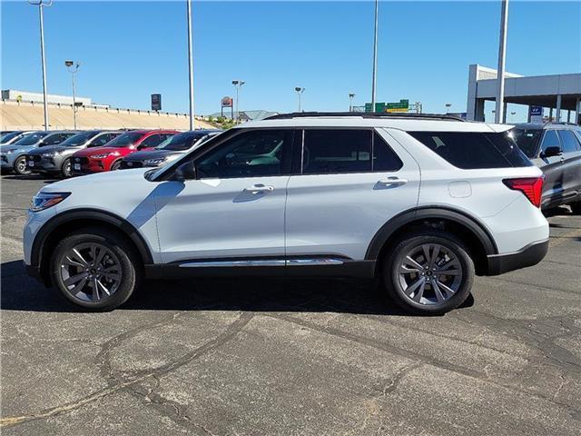 new 2025 Ford Explorer car, priced at $51,905