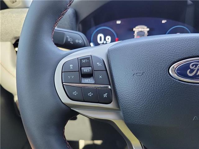 new 2025 Ford Explorer car, priced at $51,905