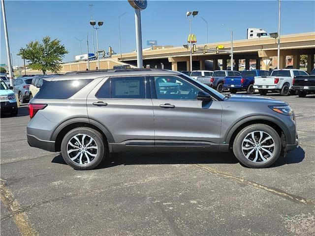 new 2025 Ford Explorer car, priced at $49,305