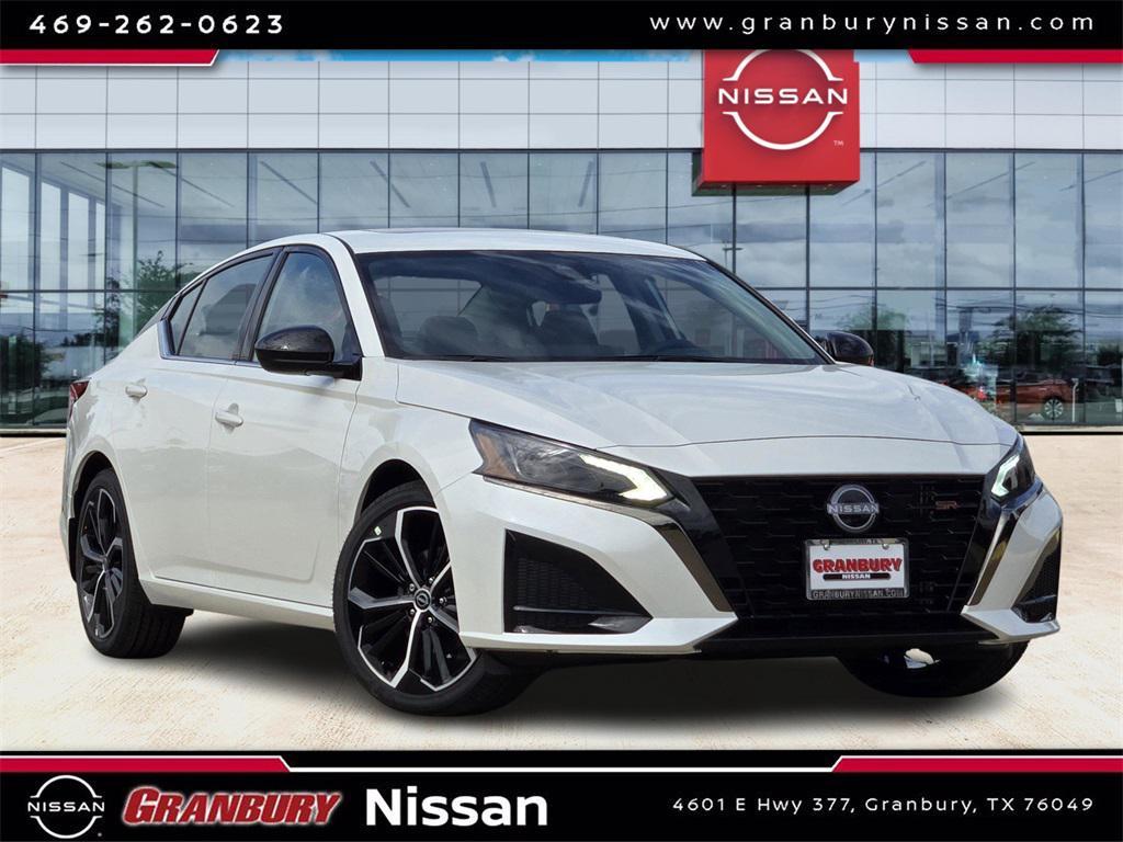 new 2025 Nissan Altima car, priced at $32,752