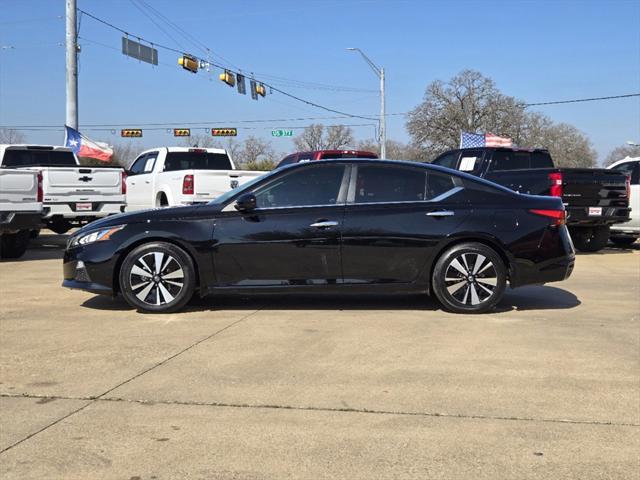 used 2022 Nissan Altima car, priced at $19,354