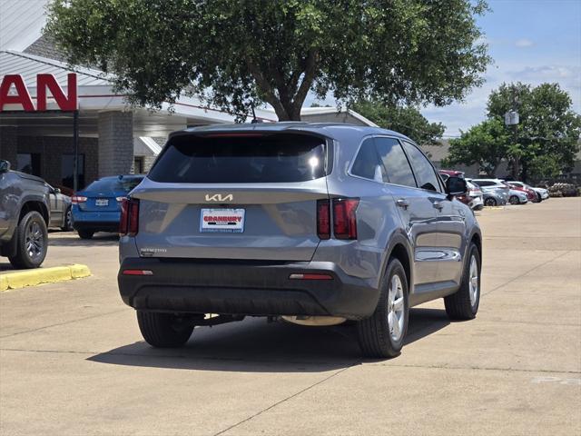 used 2023 Kia Sorento car, priced at $22,595
