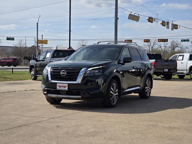 new 2025 Nissan Pathfinder car, priced at $48,485