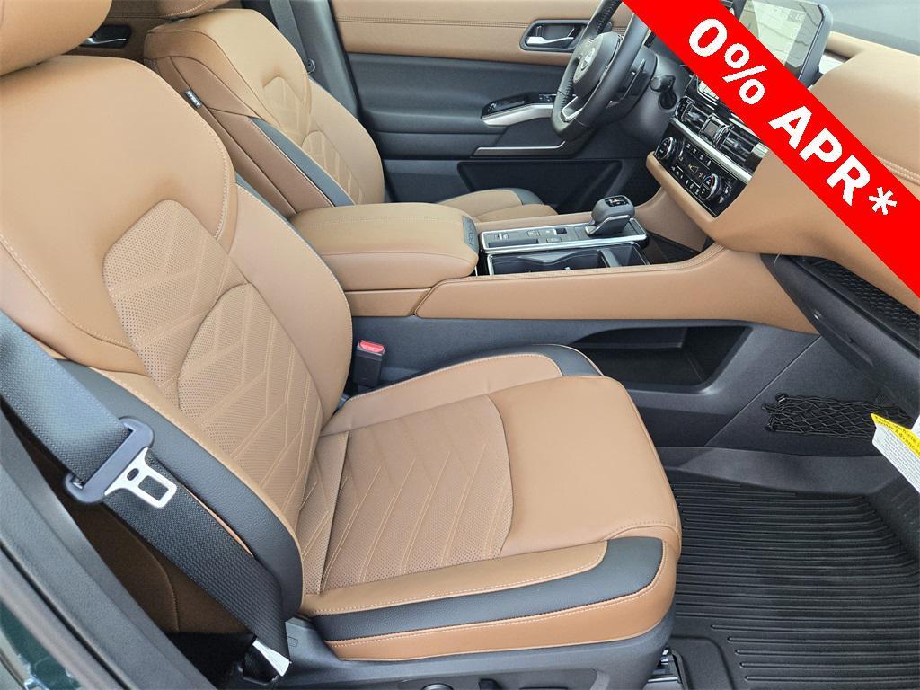 new 2025 Nissan Pathfinder car, priced at $47,885