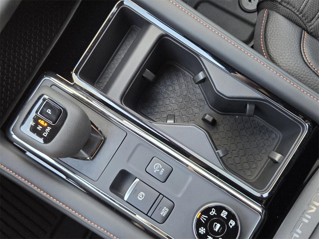 new 2025 Nissan Pathfinder car, priced at $38,298