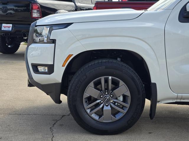 new 2025 Nissan Frontier car, priced at $34,118