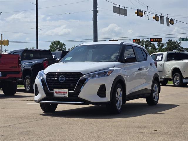 new 2025 Nissan Kicks car, priced at $23,257