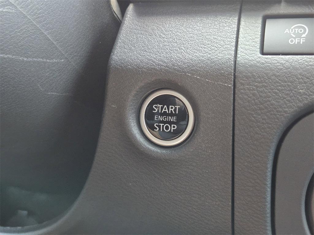 new 2025 Nissan Frontier car, priced at $33,018