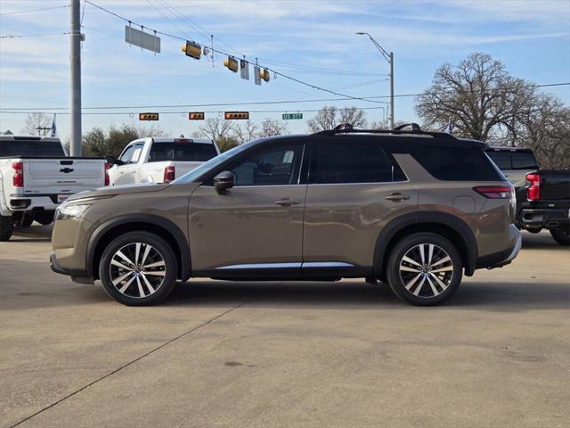 new 2025 Nissan Pathfinder car, priced at $55,525